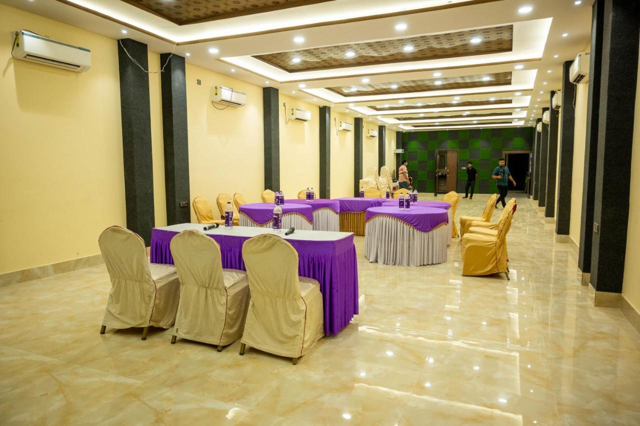 Vinayak Bhavan By Vinayak Hotels Brahmapur Exterior foto