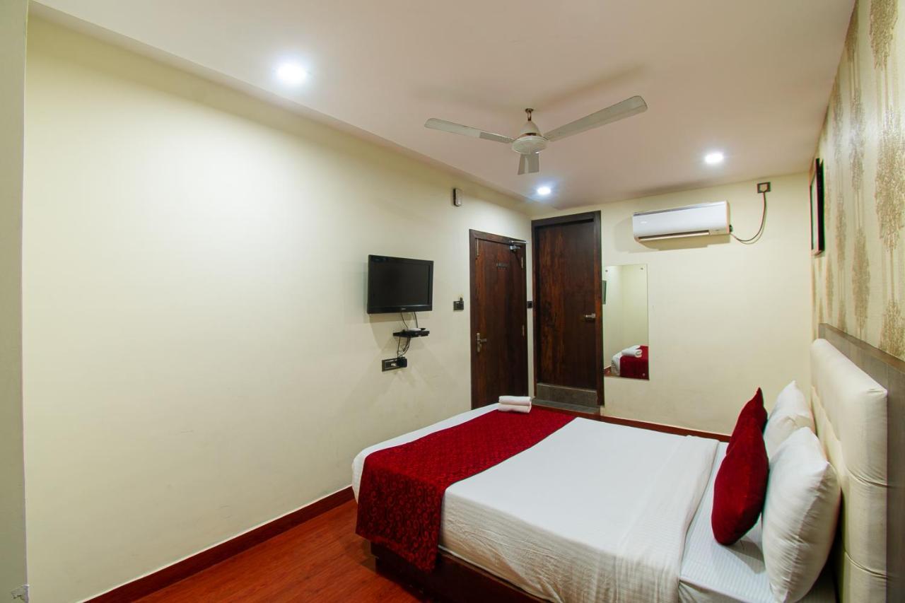 Vinayak Bhavan By Vinayak Hotels Brahmapur Exterior foto